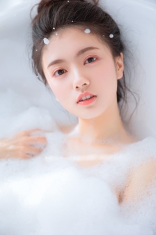 《极乐宝鉴》